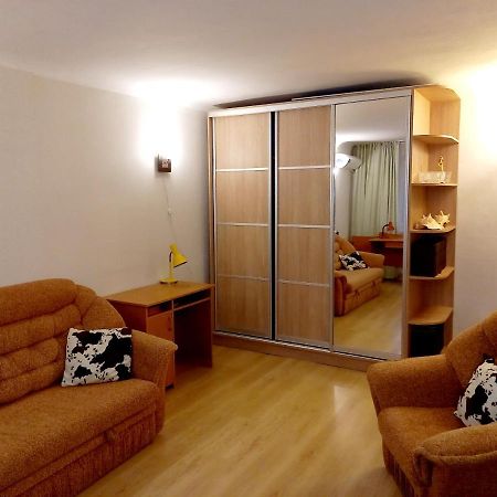 Квартира На Набережной Almaty Extérieur photo